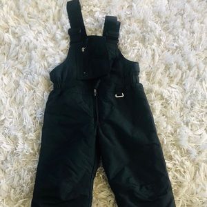 Kids large snowsuit